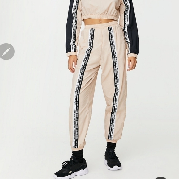 Adidas Ryv Taping Track Pants Blush Tapered Baggy 90s Retro Logo voluminous - Picture 1 of 13